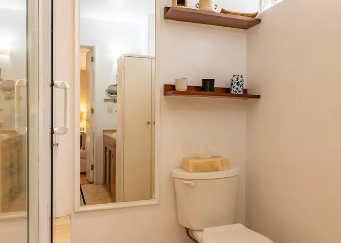 Holiday home Mrw Artist's Atelier Orchid Oasis 3br House
