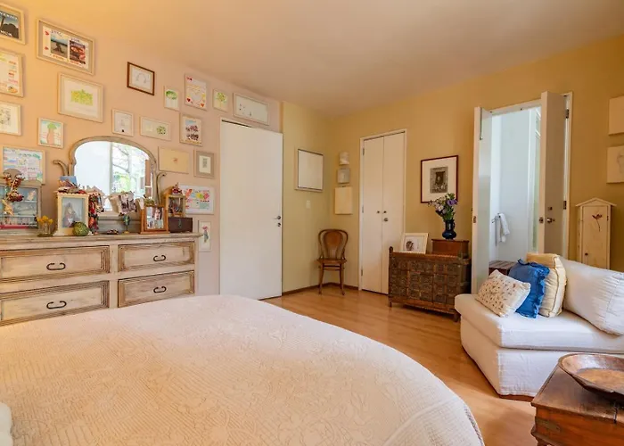 Mrw Artist's Atelier Orchid Oasis 3br House